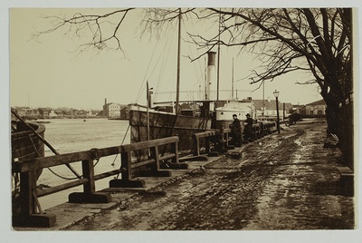 Port of Tartu  duplicate photo