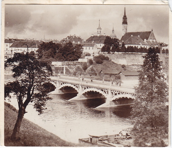 View of Narva Cross Bridge
