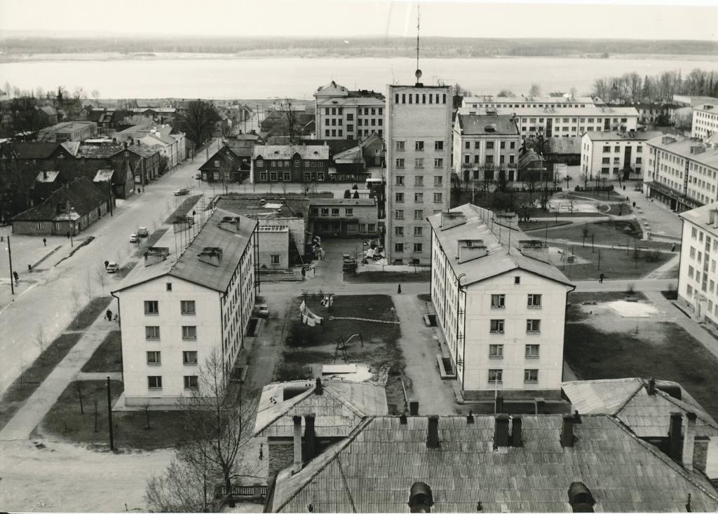 Photo. View of the city of Võru towards the south.