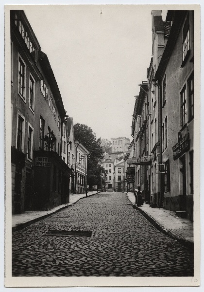 Tallinn, Niguliste Street, view towards Toompea.