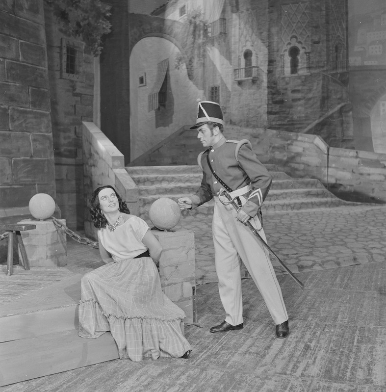 Carmen, Teater Estonia, 1955, osades: Carmen – Irina Kask, Don Jose – Viktor Gurjev