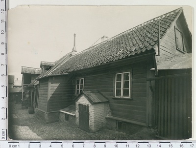 Hoov Karlova uul. 8  duplicate photo