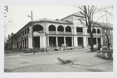 Tartu, Star 28, built in 1886. Workshops (glass, decorative workshop etc.). There was a circular store earlier.  similar photo