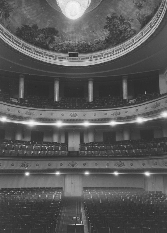 Teater Estonia hoone sisevaade, pildil: Estonia vaade rõdudele