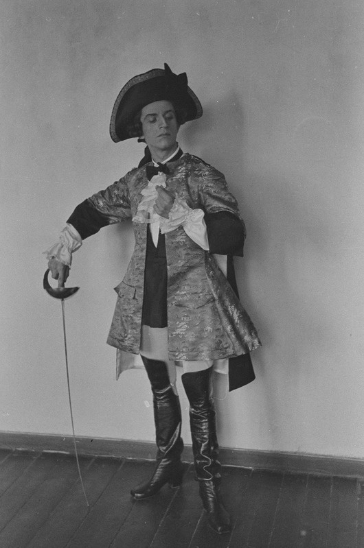 Ebapeig, Teater Estonia, 1954, osades: Federigo – Hans Nieländer