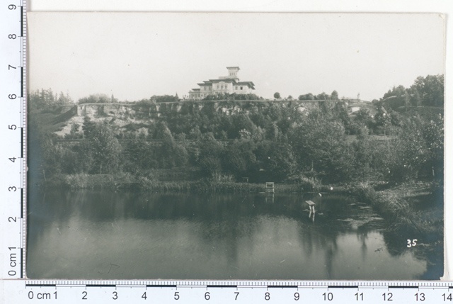 Valley Castle on the shore of the Holy River