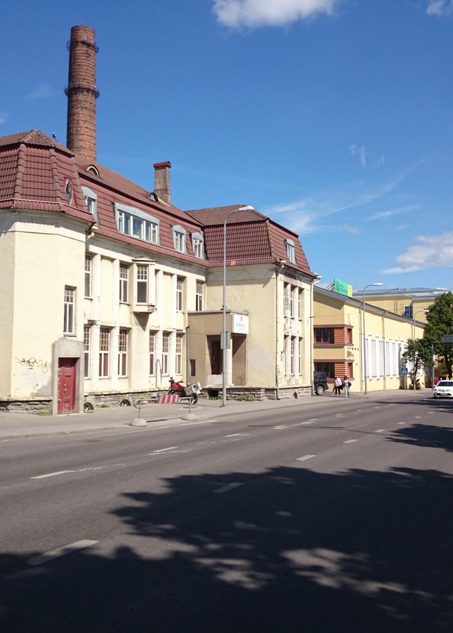 Elektrijaama hoone rephoto