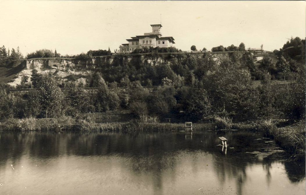 Toila. Loss of the valley