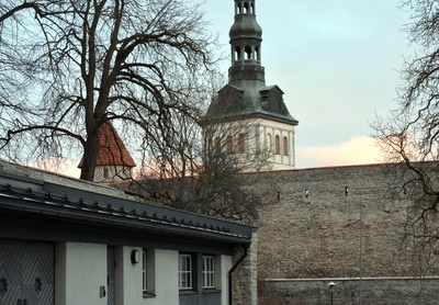 Tallinn. Vaade Niguliste kiriku tornile. rephoto