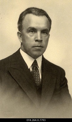 Maalikunstnik Konstantin Štšerbakoff (Süvalo).  duplicate photo