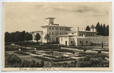 General view of the Oru Castle and the gray area with a tigue near it.  duplicate photo
