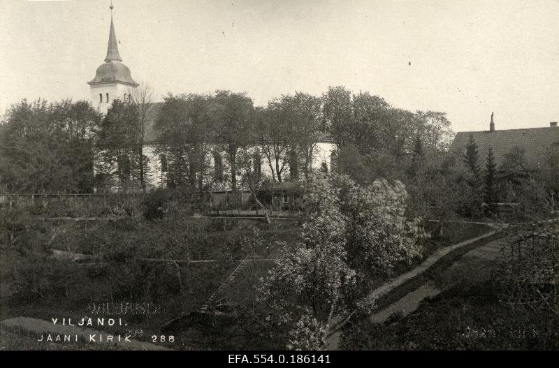 Viljandi Jaani kirik.