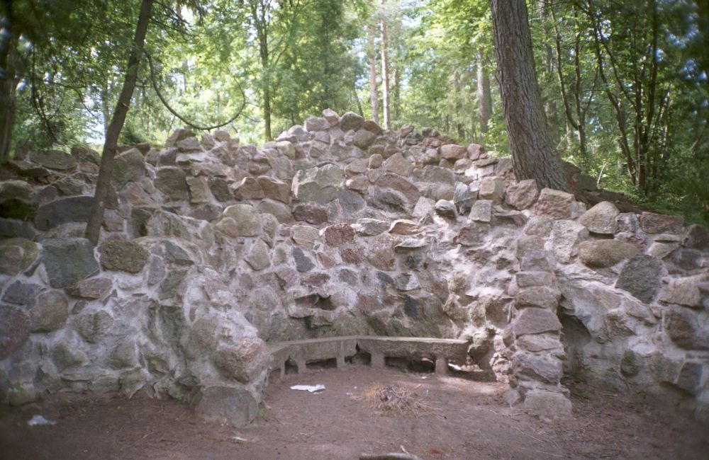 Grott Ore Castle Park