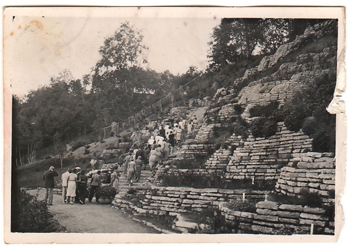 The stone castle of the valley (manor)
