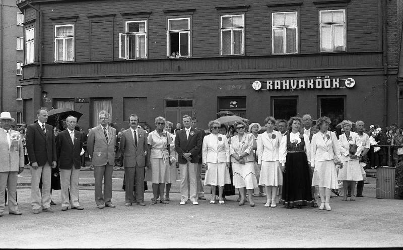 Negative. The III boy choir song festival in Tartu in 1986. A. Nilson's whole. Drivers at the ceremony at the shape of Lenin.