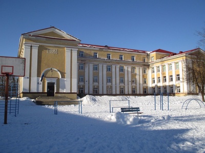 Kohtla-järve city of Ahtme district Sõpruse tn 33 schoolhouse rephoto