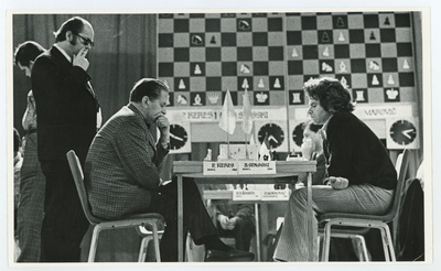 Paul Keres vs Boriss Spasski maleturniiril Tallinn-75  similar photo