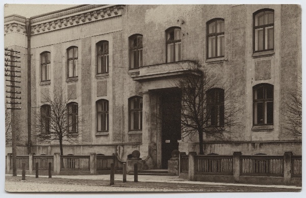 Tallinn, Soo Street 27, house façade.