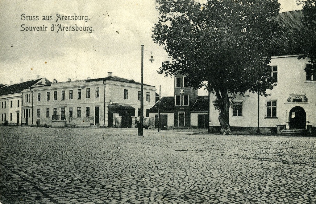Kuressaare, Gymnasium Building of the Daughters