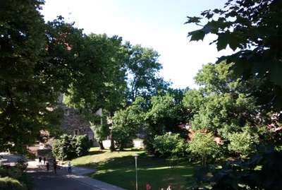 Tallinn, Kiek-in-de-Kök, vaade Harjuvärava mäelt. rephoto