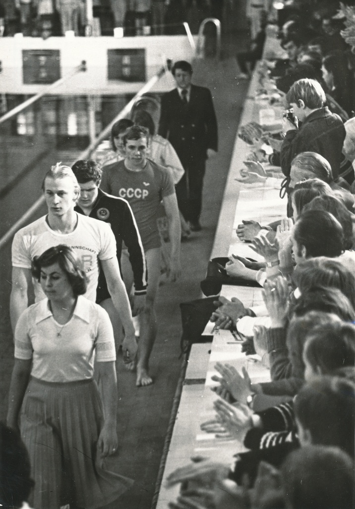 grupifoto ja negatiiv