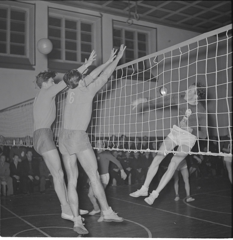 Eesti esivõistlused võrkpallis