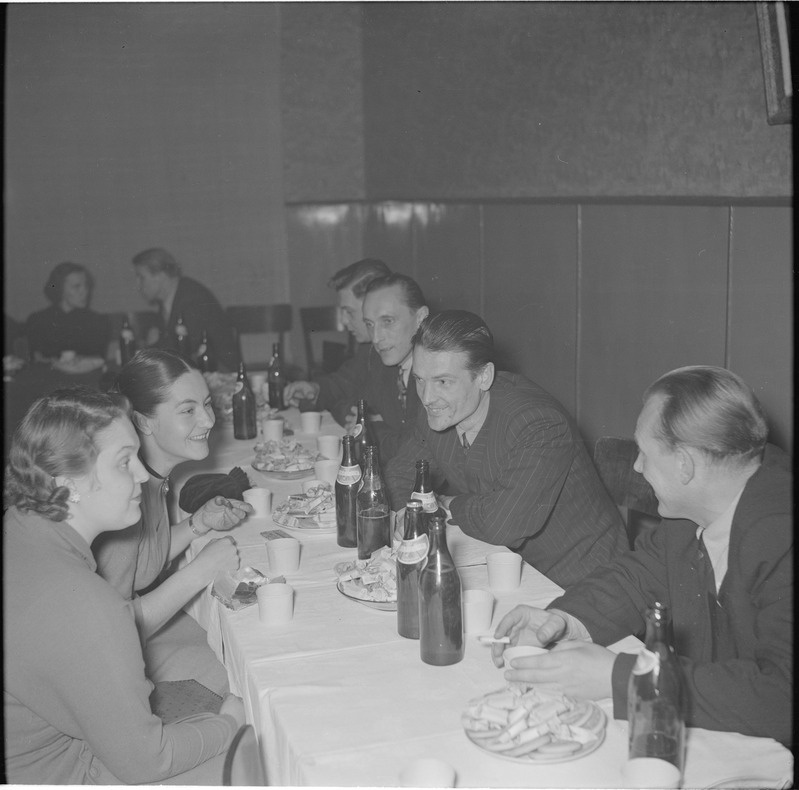 Kohtumisõhtu sportlaste ja loovate liitude esindajate vahel