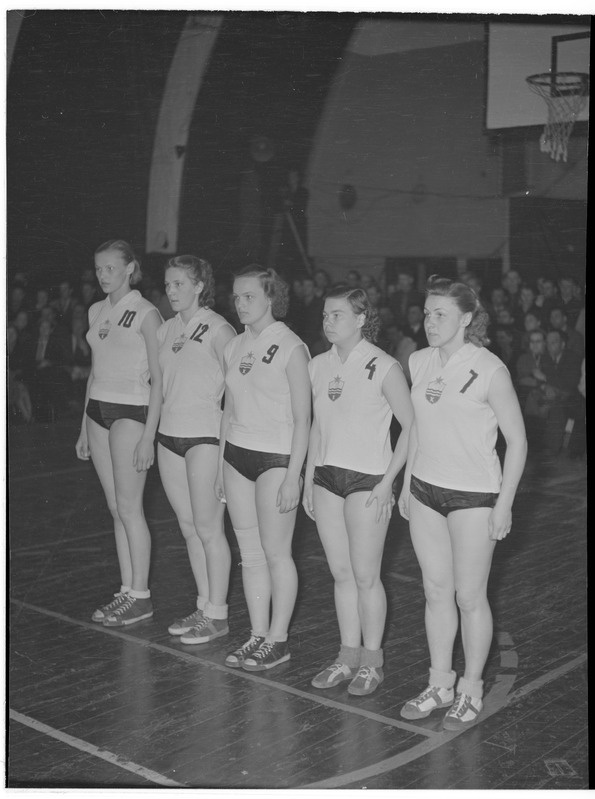 "Kalevi" korvpalli naiskond?