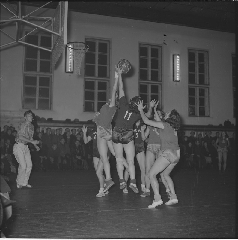 Korvpall Eesti-Leedu naiskondade vahel