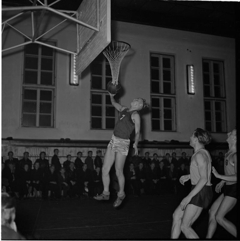 Korvpall Eesti-Läti meeskondade vahel