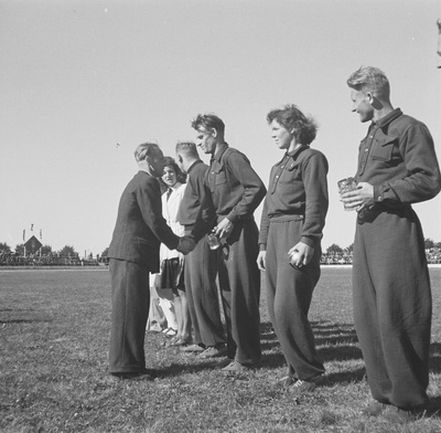 Kergejõustiku linnavõistlus Tallinn-Riia 1947  similar photo