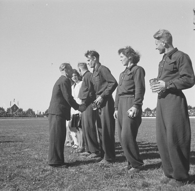 Kergejõustiku linnavõistlus Tallinn-Riia 1947  similar photo