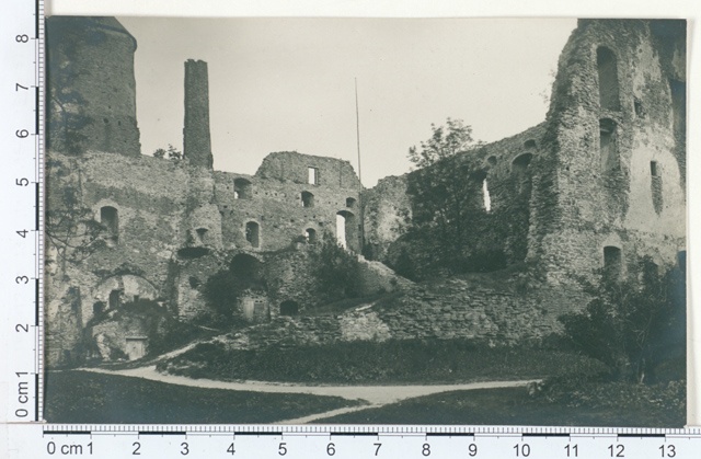 The ruins of Haapsalu Castle from the side