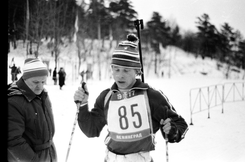 Matti Paavo Lengingradi laskesuusavõistlusel 1977