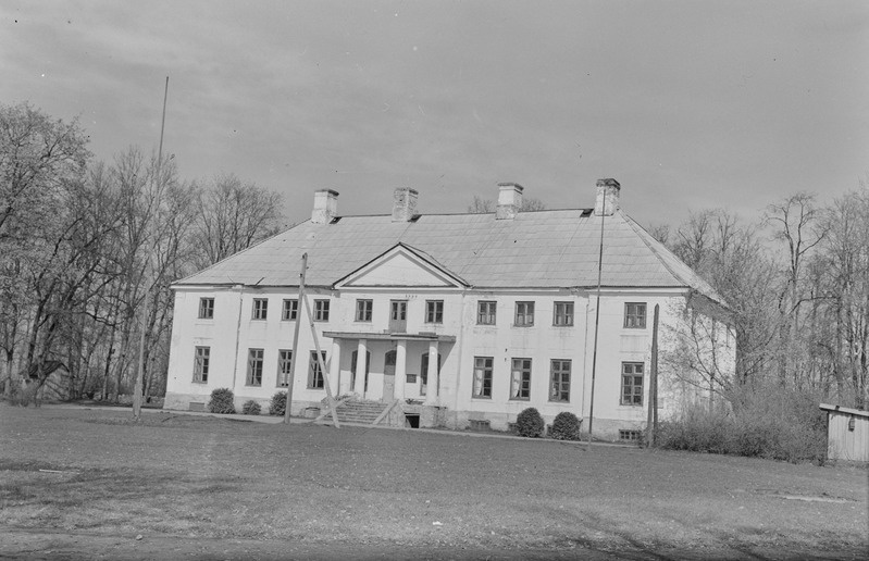 negatiiv, Sargvere mõisahoone 1970-ndatel a.