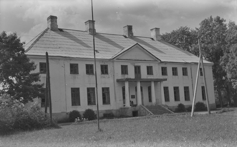 negatiiv, Sargvere mõisahoone 1970-ndatel a.
