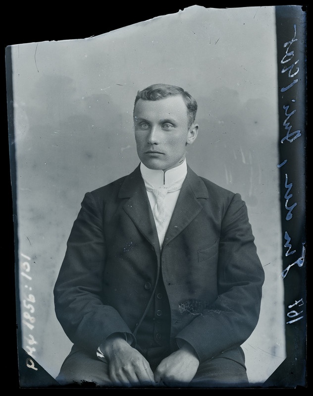 klaasnegatiiv ja foto, Tunder, mehe portreefoto 1905.a.