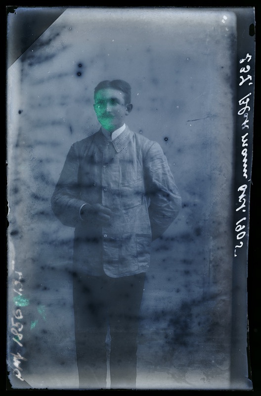 klaasnegatiiv ja foto, Blokmann, mehe portreefoto 1905.a.
