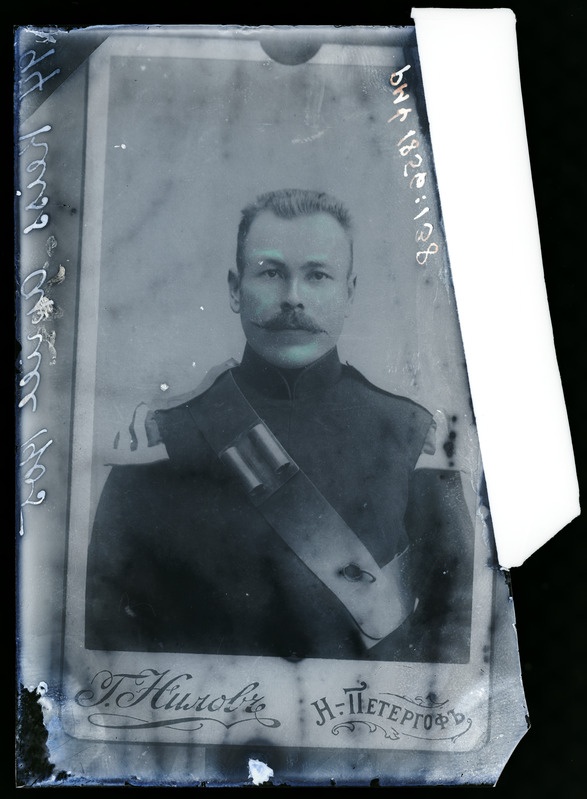 klaasnegatiiv ja foto, Keiss, sõjaväelase portreefoto 1905.a.