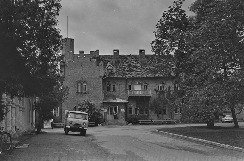 negatiiv, Jäneda mõisahoone 1970-ndatel a.