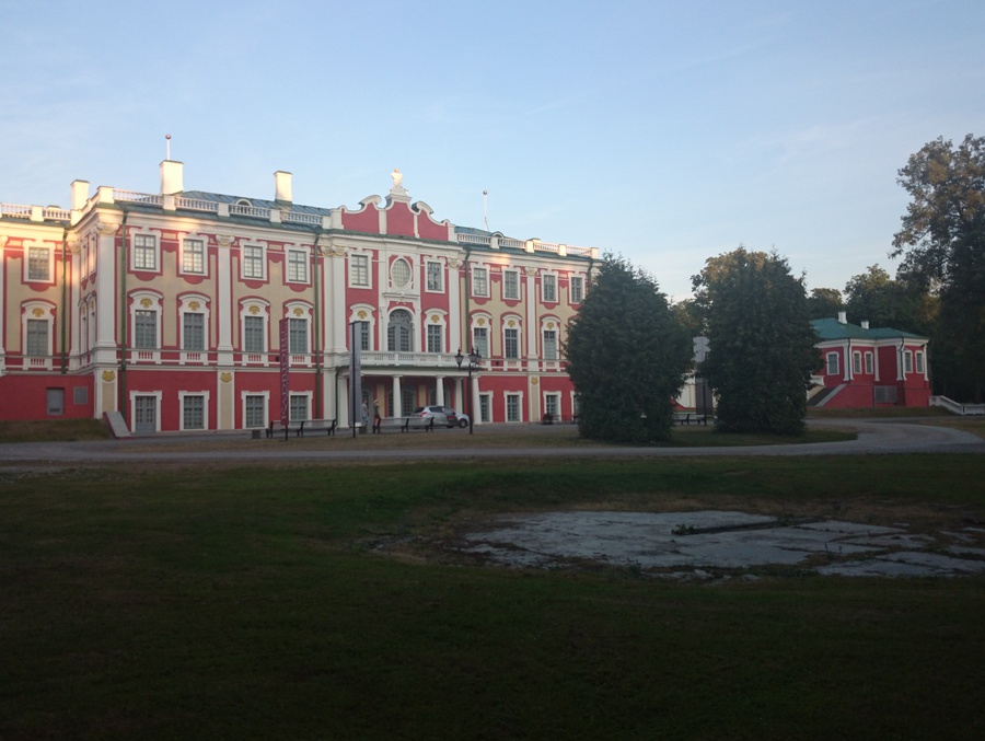 Kadrioru loss, tuletõrje- ja sõjaväeparaad lossi ees rephoto