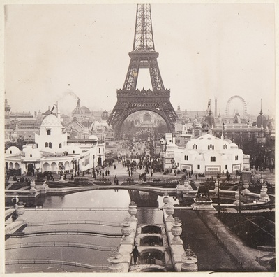 Pariisin maailmannäyttely  duplicate photo