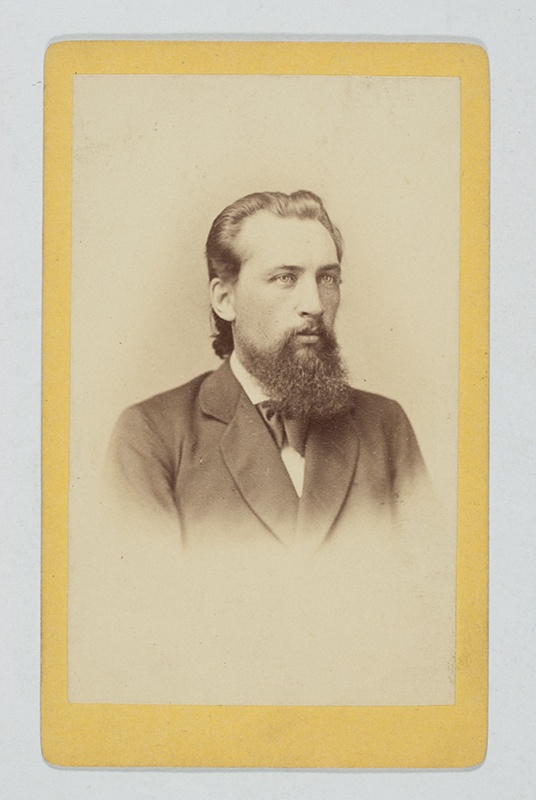 Prof Russov