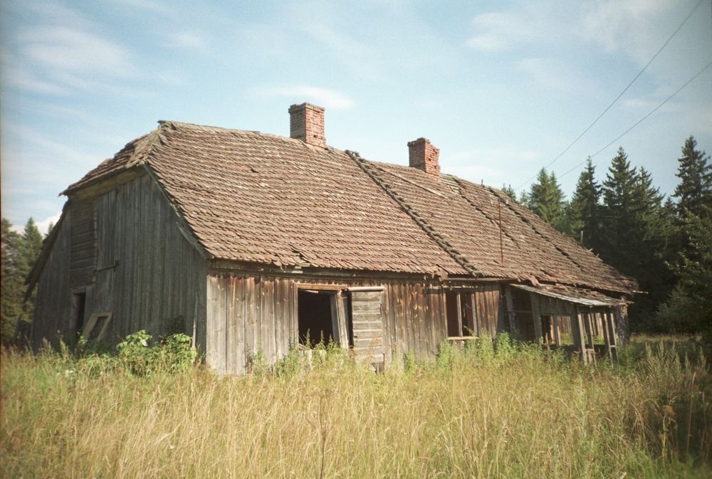 Sepikoda dwelling in Jäärja Manor