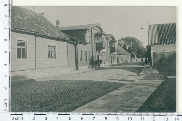 Inch uulits in Kuressaare 1909