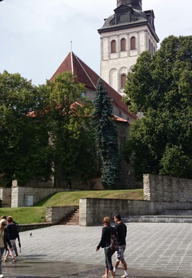 Tallinn, Niguliste kiriku varemed. rephoto