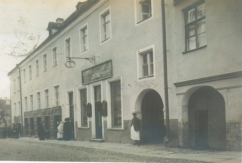 Narva, Suur tänav
