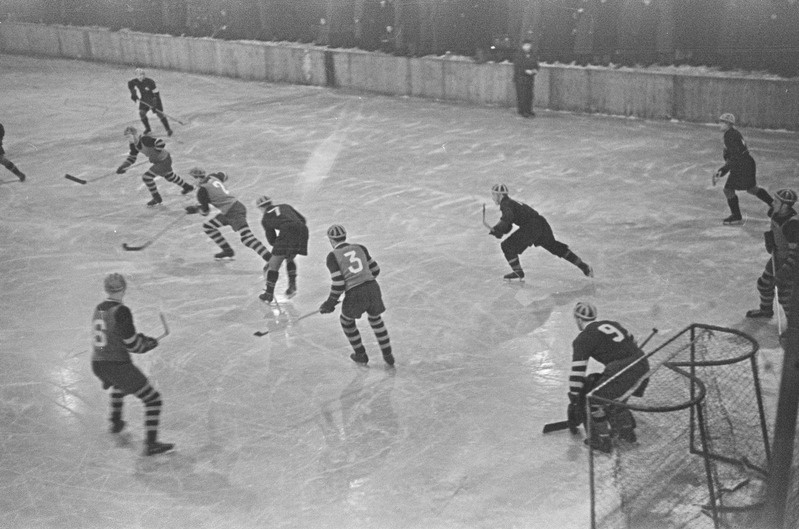 Eesti meistrivõistlused jäähokis 1951