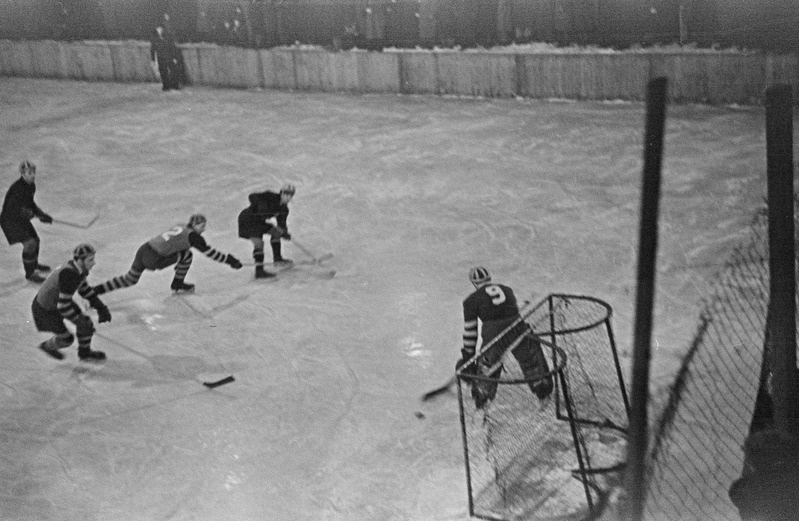 Eesti meistrivõistlused jäähokis 1951