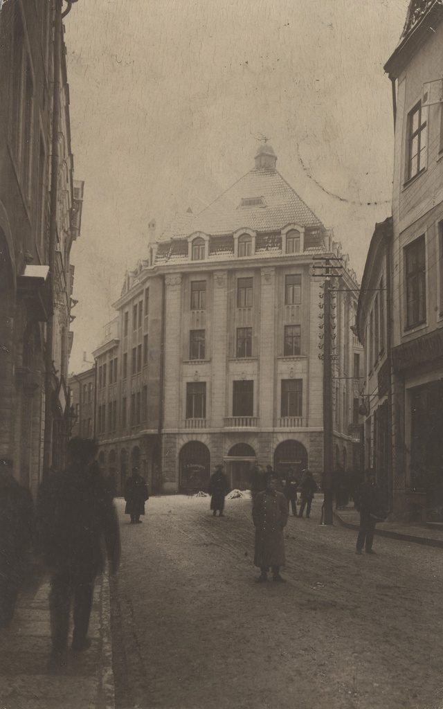 [tallinn] : [Riia Commercial Bank]